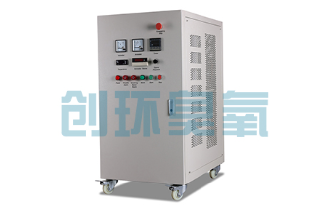 宝鸡冬季养殖场密闭消毒双赢方案：臭氧发生器在工厂化水产与畜牧场景的安全应用